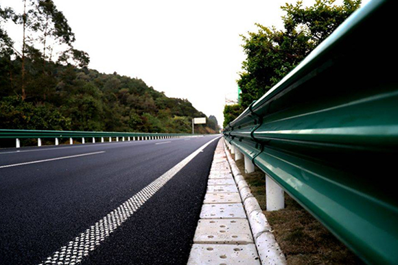 龙岩高速公路护栏的常用类型