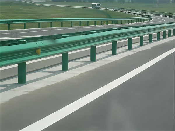 龙岩波形梁护栏在高速公路的应用